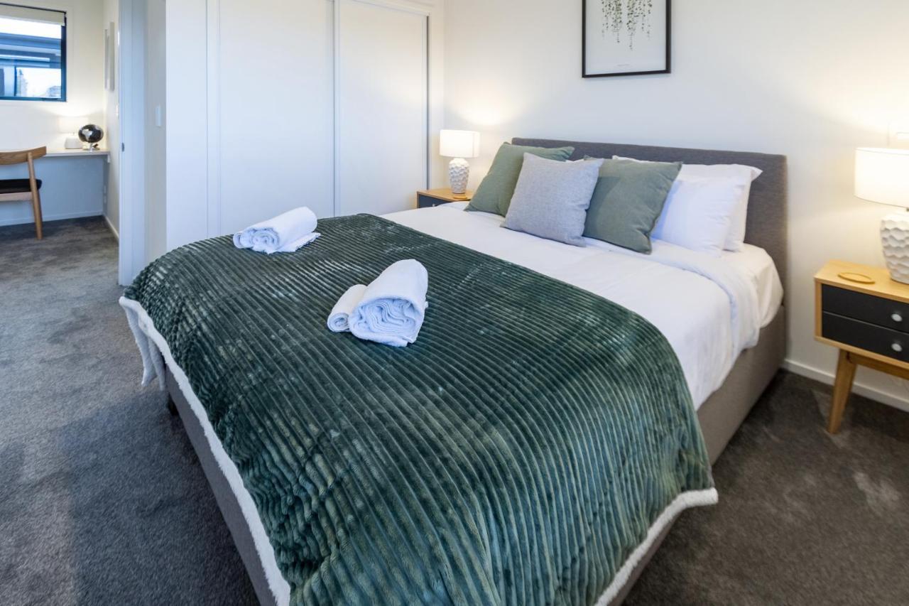 1 Bedroom 1 Bath, Executive Escape, Northlands Mall クライストチャーチ エクステリア 写真